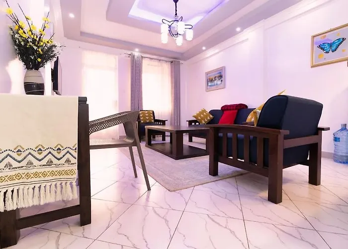 Levi\'S Place 1044 California Plaza Nanyuki